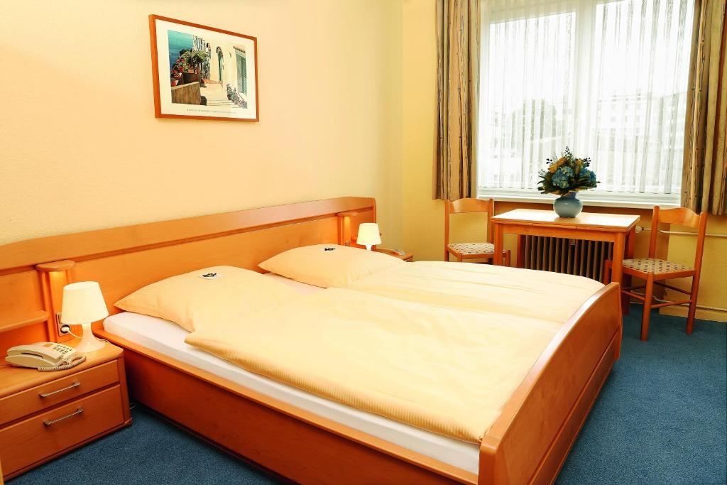 Hotel Pacific Hamburg-Harburg Buitenkant foto